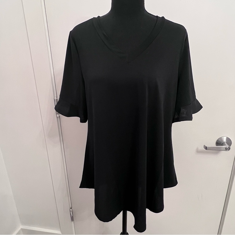 Chic Black Short Sleeve Women's Top